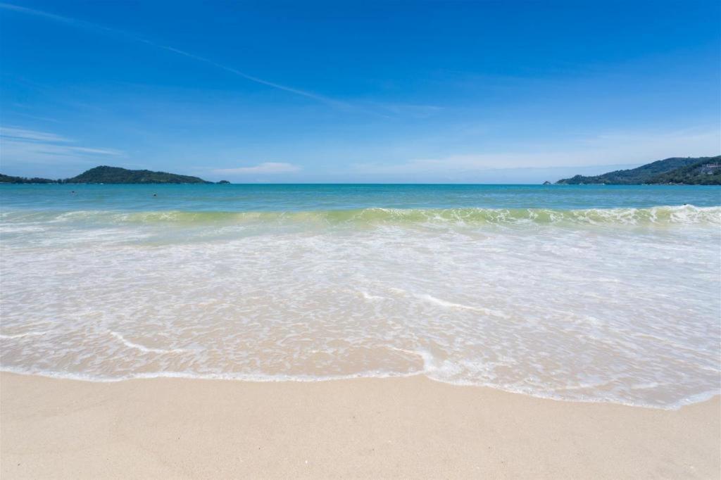 Oyo 343 Wanna Marine Hotel Patong Exterior photo